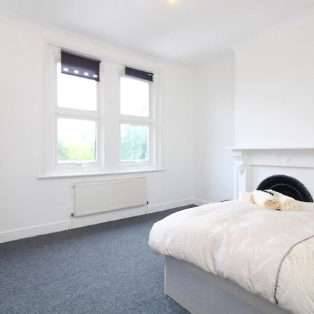Cosy Room In Stafford Road Southampton Buitenkant foto