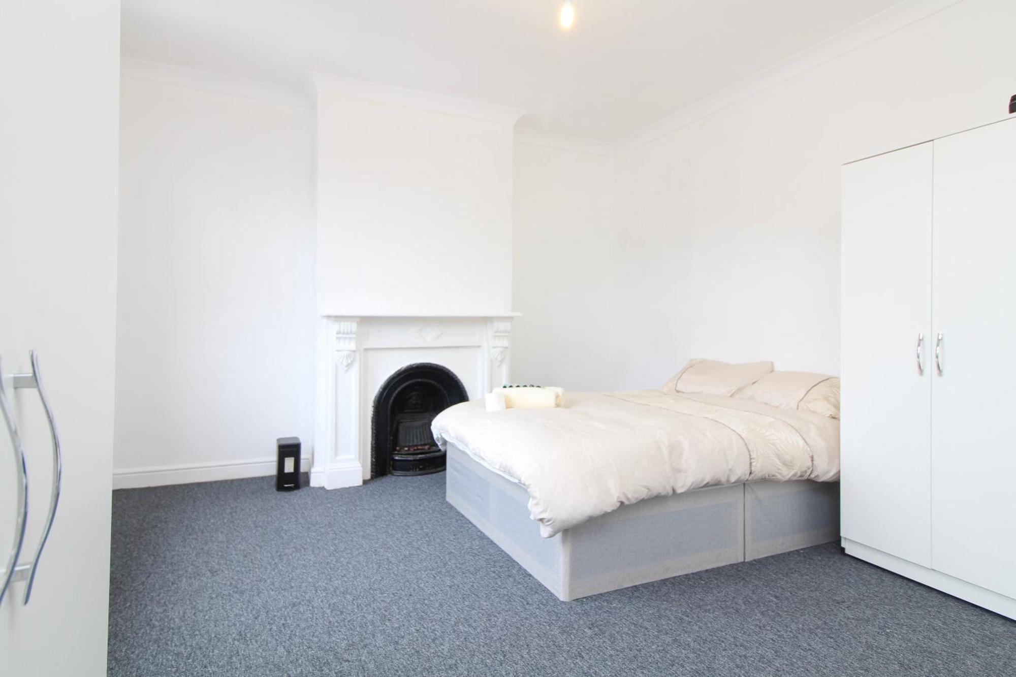 Cosy Room In Stafford Road Southampton Buitenkant foto